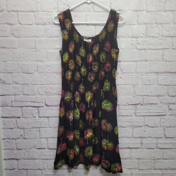 Go Fish Rayon Sleeveless Dress Size S Black Block Print Starbursts Stretchy - Picture 1 of 7